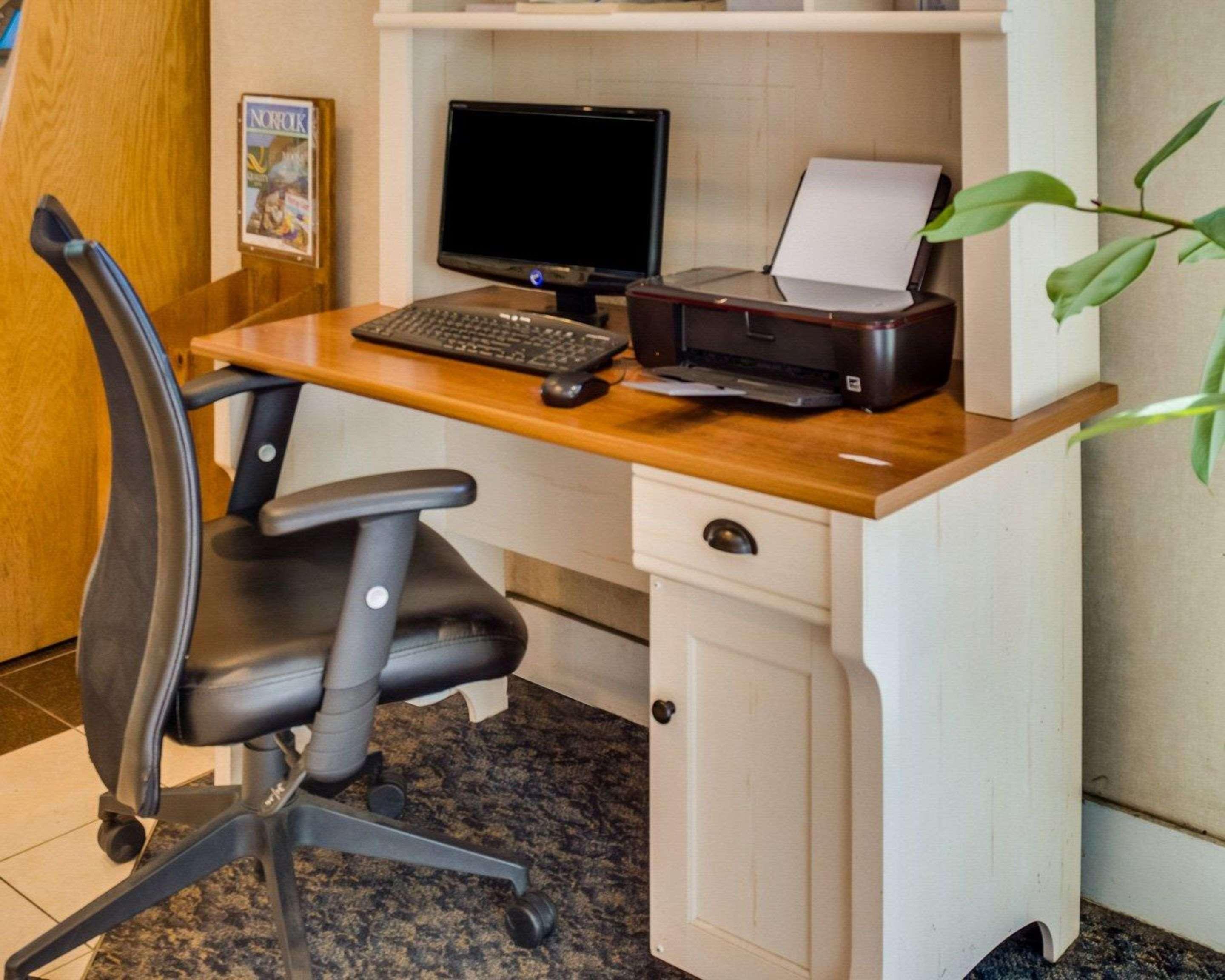 Econo Lodge Naval Station Норфолк Екстериор снимка