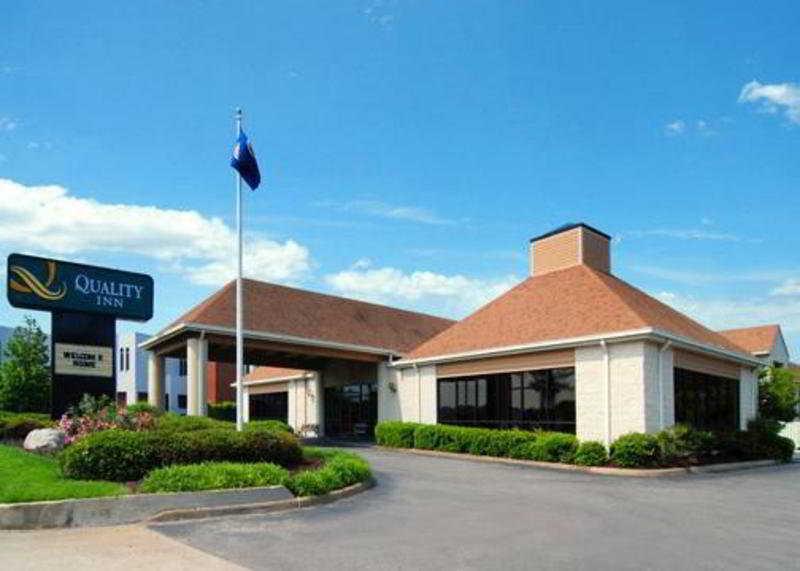 Econo Lodge Naval Station Норфолк Екстериор снимка