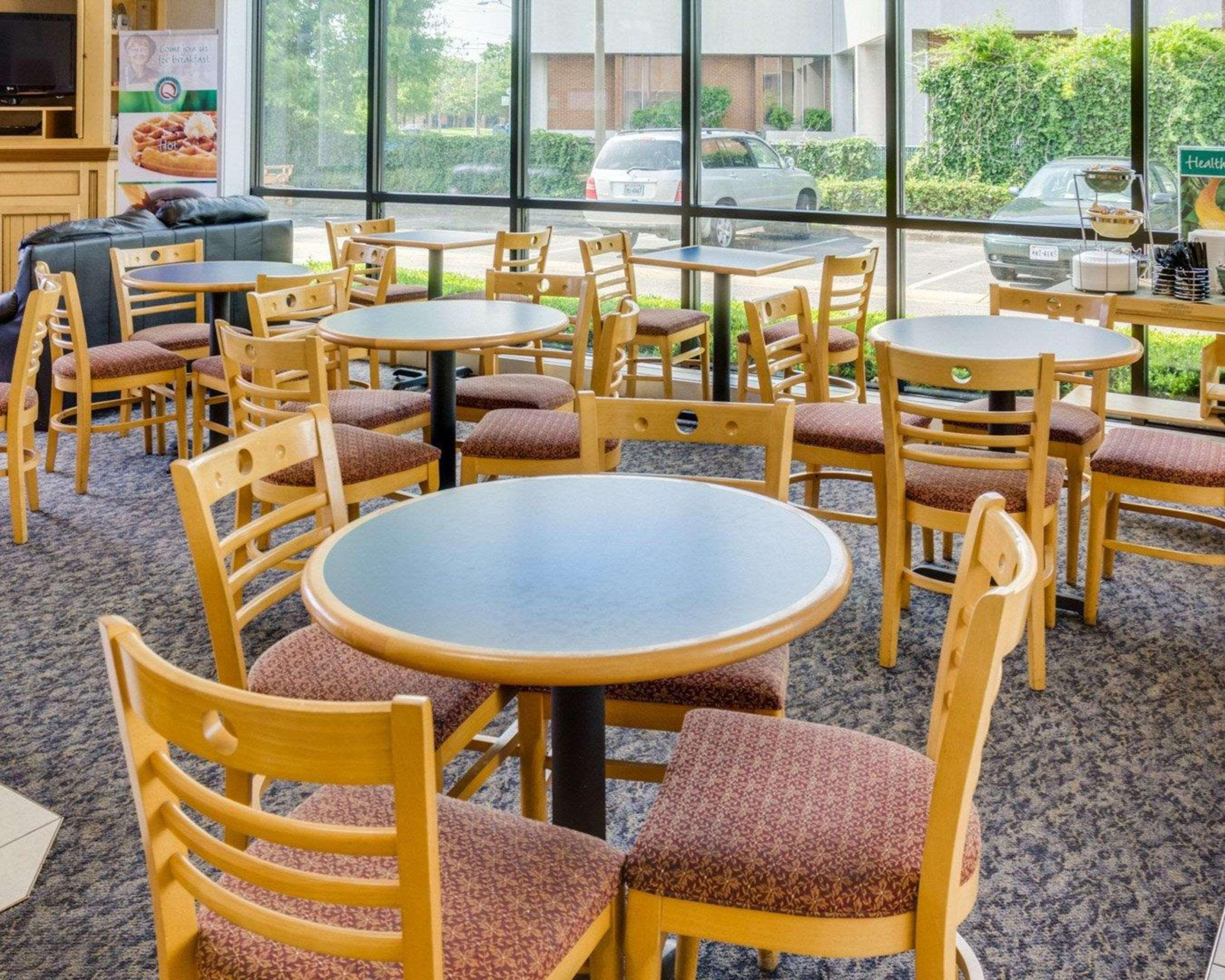 Econo Lodge Naval Station Норфолк Екстериор снимка